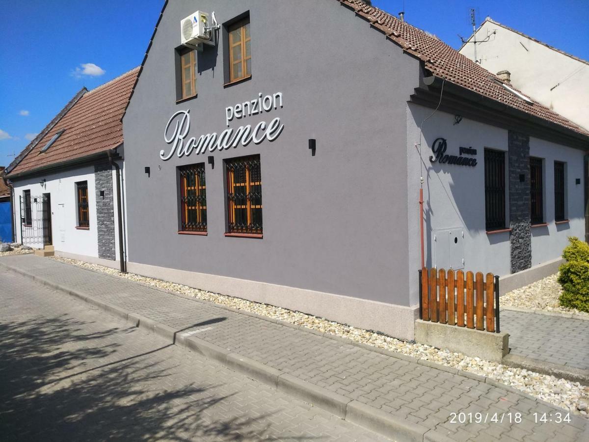 Penzion Romance Břeclav Exterior foto